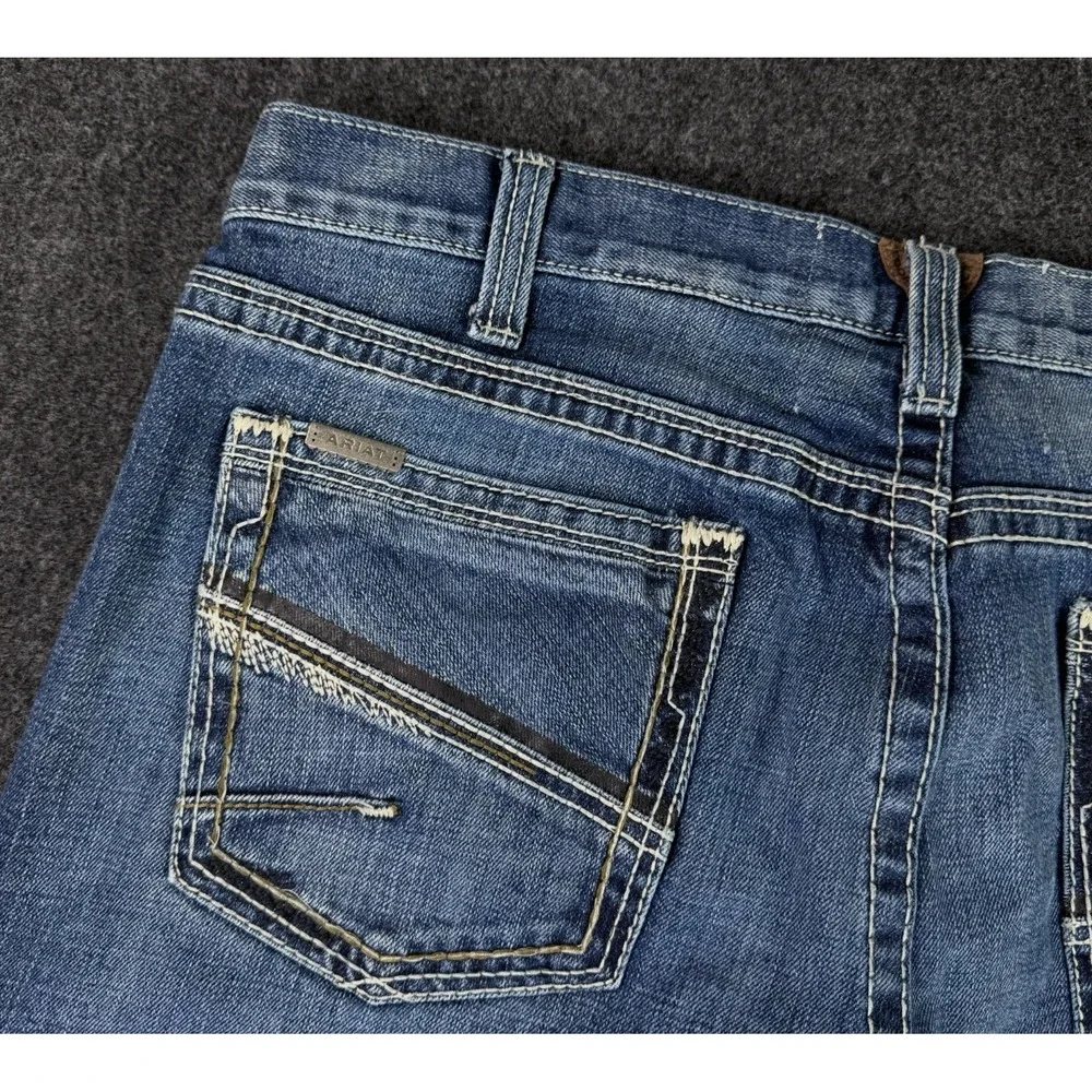 Ariat M7 Jeans Mens 40x31 Denim Rocker Boot Cut Work Wear Thick Stitch Western